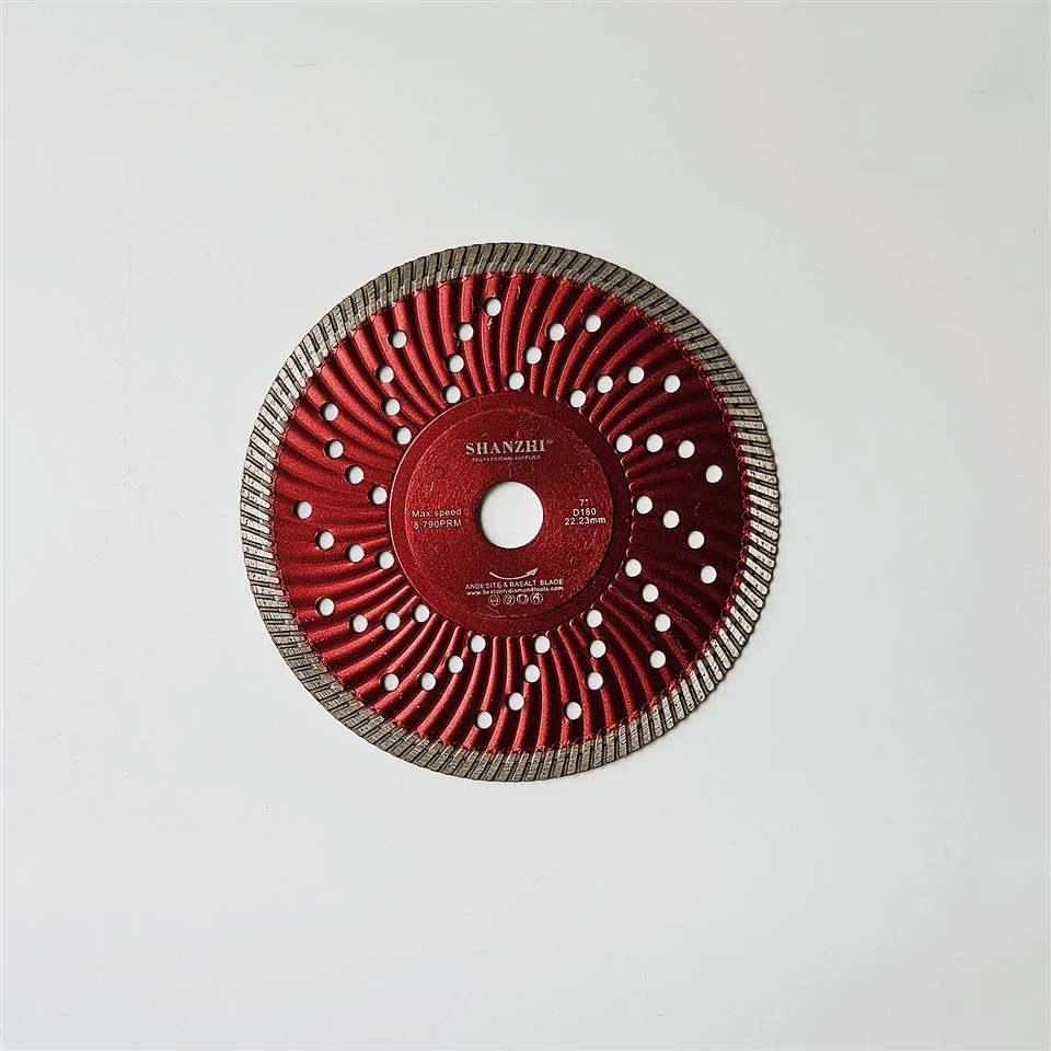 Lama da taglio silenziosa per basalto e granito
